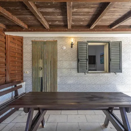 Apartmanhotel La Pineta 3*