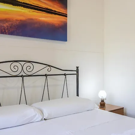 Aparthotel La Pineta 3*